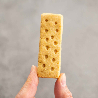  Walker's Mini Shortbread Fingers 125g 